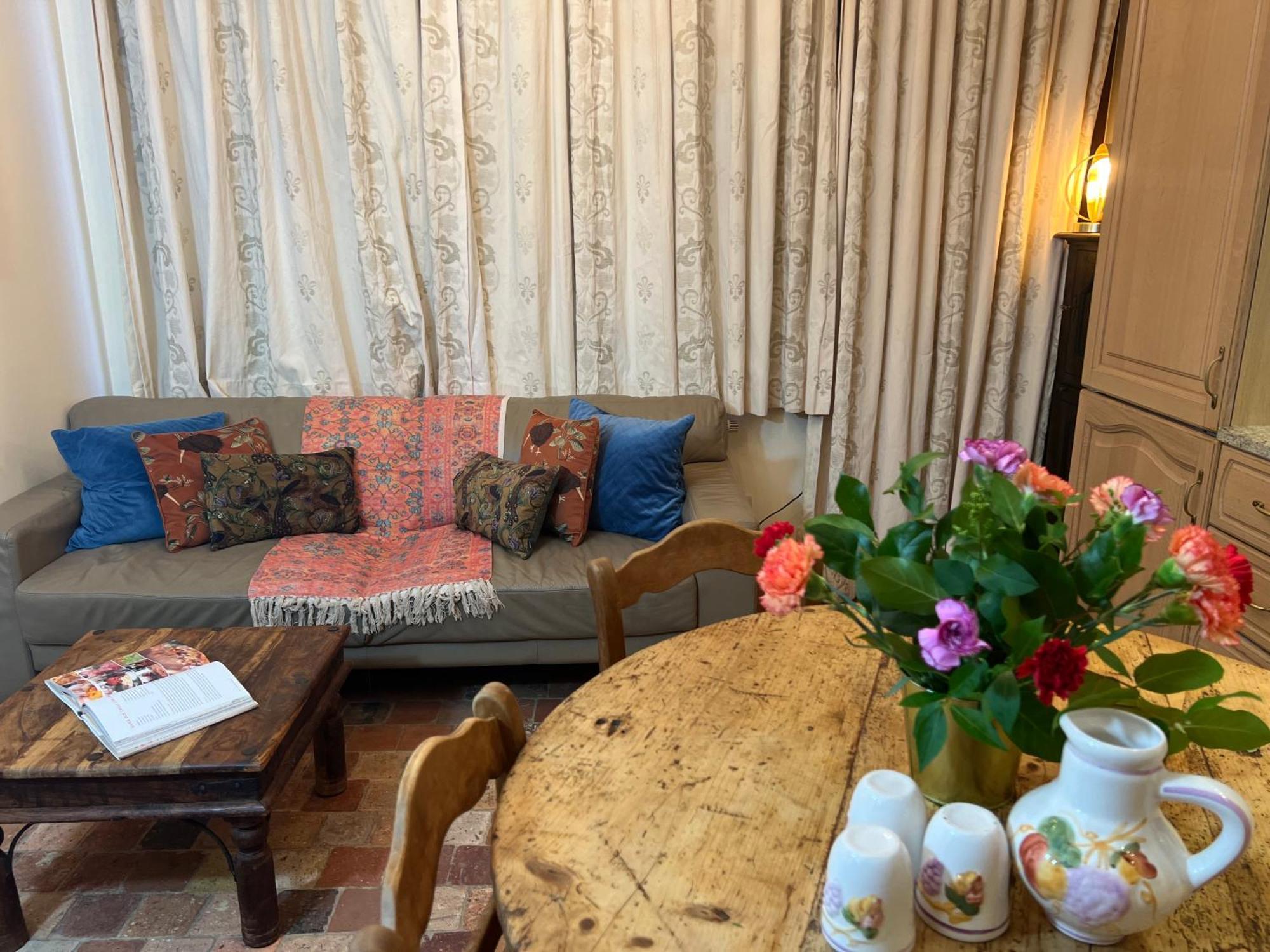 Appartamento Historical Miniature House In The Heart Of Anversa Esterno foto